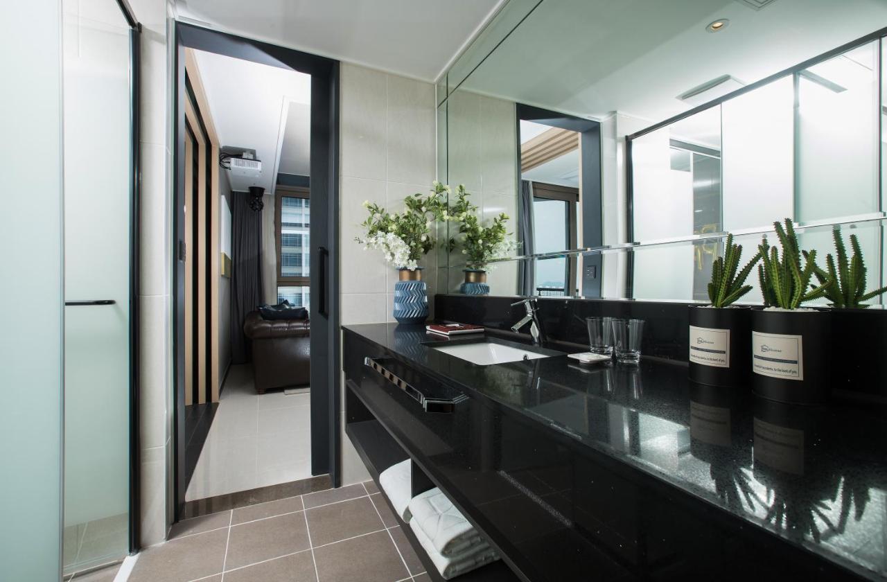 Utop Boutique Hotel&Residence Gwangju Metropolitan City Zewnętrze zdjęcie