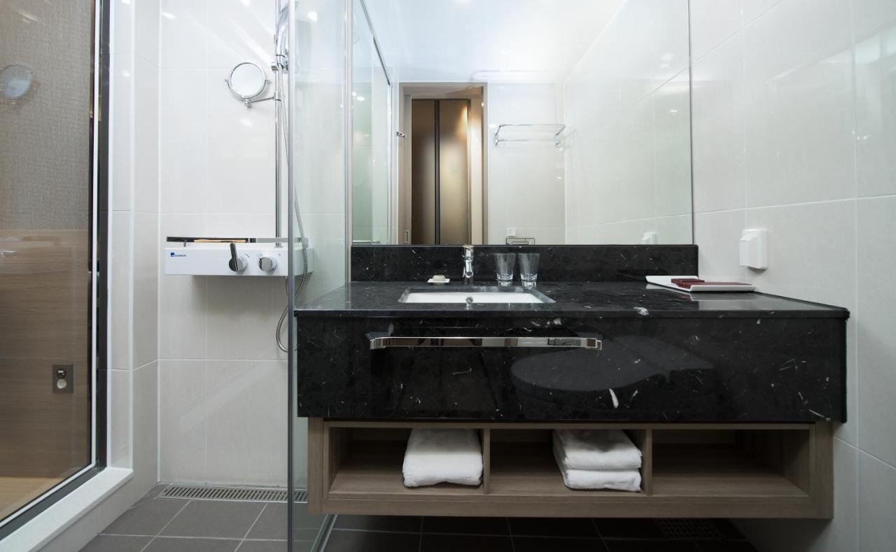 Utop Boutique Hotel&Residence Gwangju Metropolitan City Zewnętrze zdjęcie