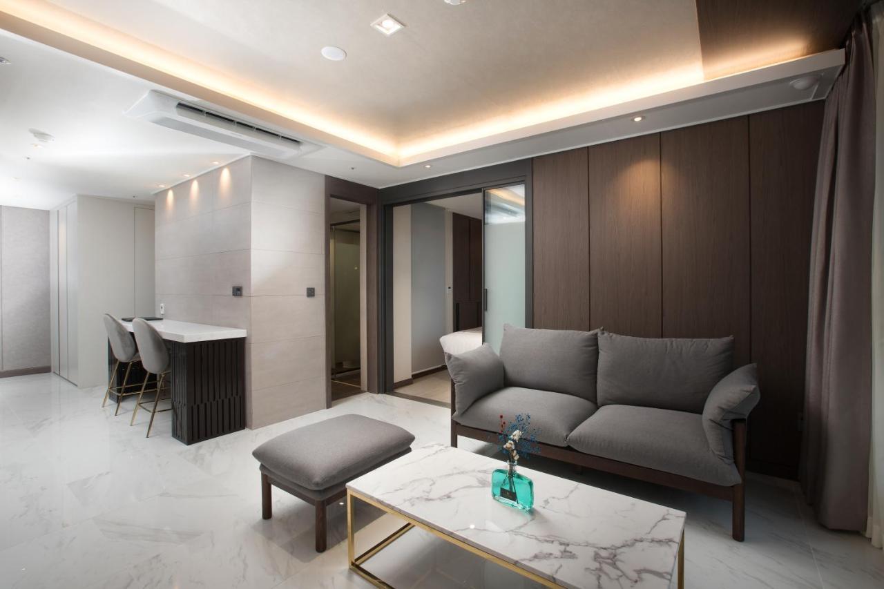 Utop Boutique Hotel&Residence Gwangju Metropolitan City Zewnętrze zdjęcie